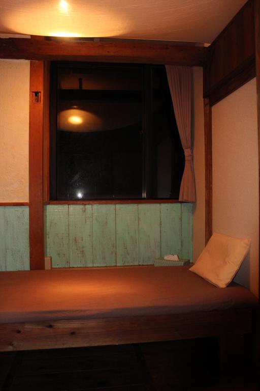 Guest House Holoholo Ishigakijima Ishigaki  المظهر الخارجي الصورة